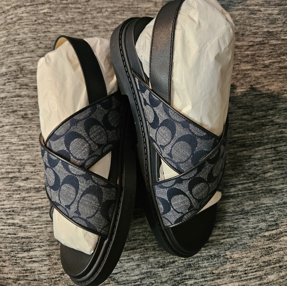 Coach sandals - Picture 3 of 7